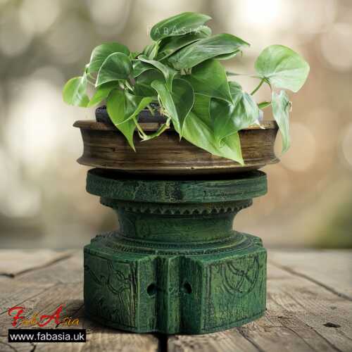 FabAsia Vintage Brass wood planter 2 scaled